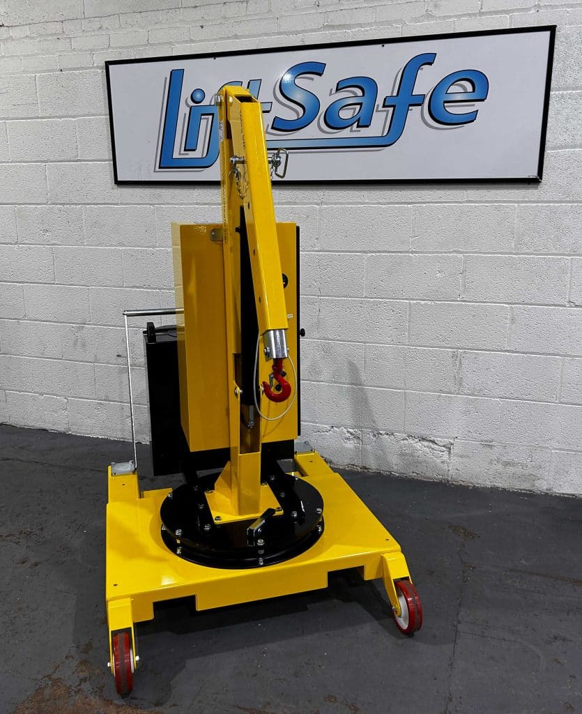 Lift Safe's 01b5 Counterbalanced Crane Revolutionises Lifting 