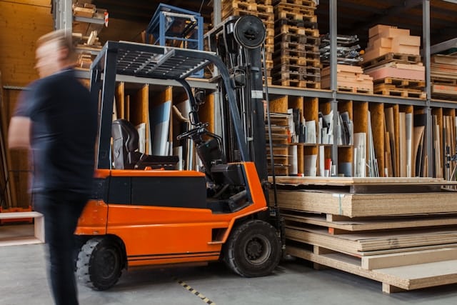 Secure Working Environments With Man Up Aerial Platforms
